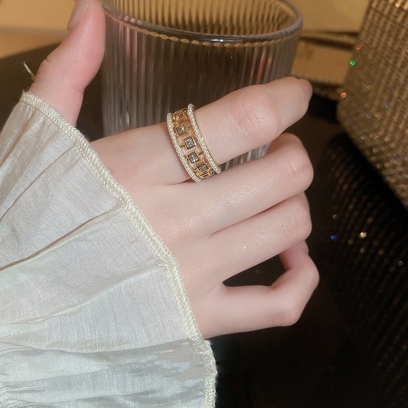 Bague Chic en Zircon - Élégance Minimaliste - KadooKadooCarré d'Or ÉlégantCJLX212059301AZMykadoo.shopBague