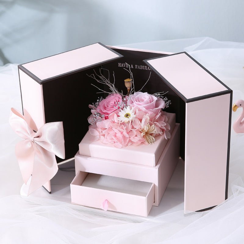 Boîte Cadeau de Roses Éclatantes : Un Présent Enchanteur et Lumineux pour Toutes les Occasions - KadooKadooRose DouceurCJZBLXLX22768 - Pink packingMykadoo.shopCoffret De Cadeau