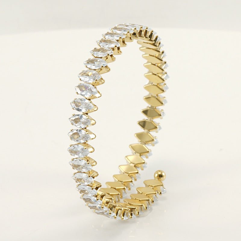 Bracelet en Acier Inoxydable Plaqué Or 18K avec Zircons Verts – Bijou Élégant et Moderne - KadooKadooBlanc PurCJYD214736801AZMykadoo.shop