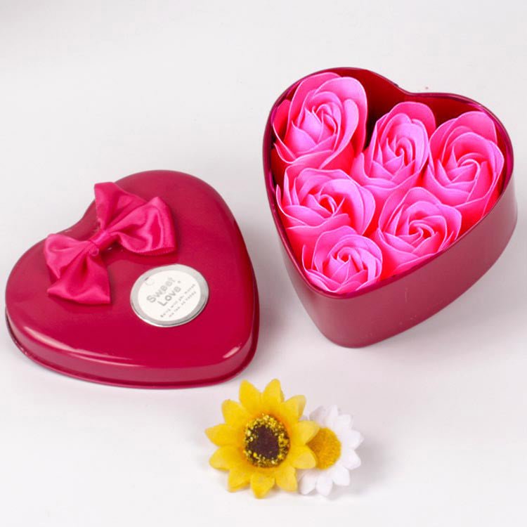 Coffret Cœur de Fleurs Éternelles – Le Cadeau Élégant pour un Amour Inoubliable - KadooKadooRose FushiaCJZS137135505EVMykadoo.shopCoffret De Cadeau