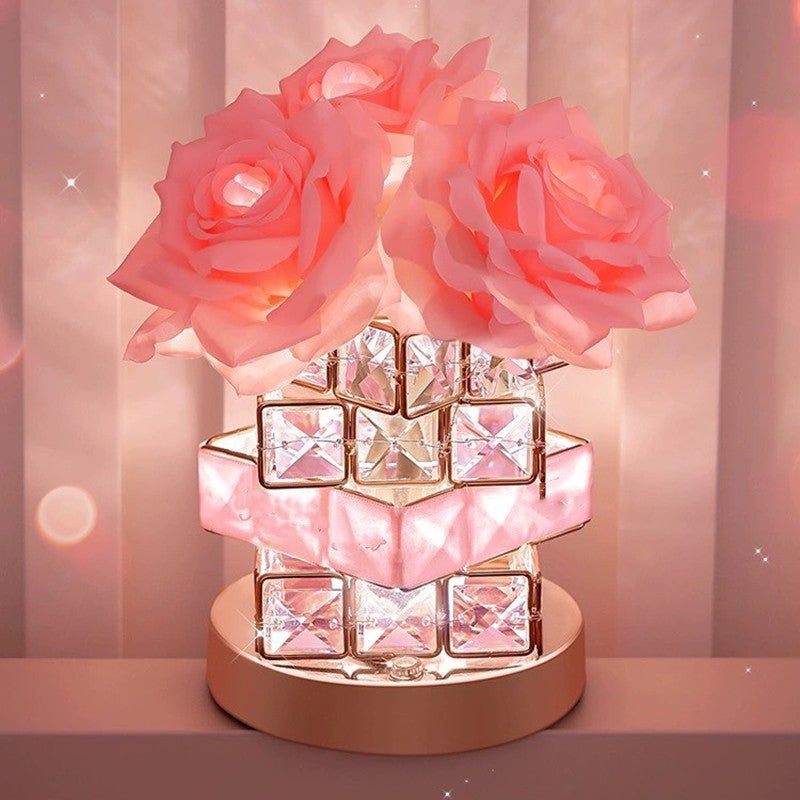 Lampe Cristal Rubik's Cube avec Roses – Élégance et Douceur pour une Ambiance Féérique - KadooKadooRose Cristalline ÉclatanteCJSN179808306FUMykadoo.shopLampe