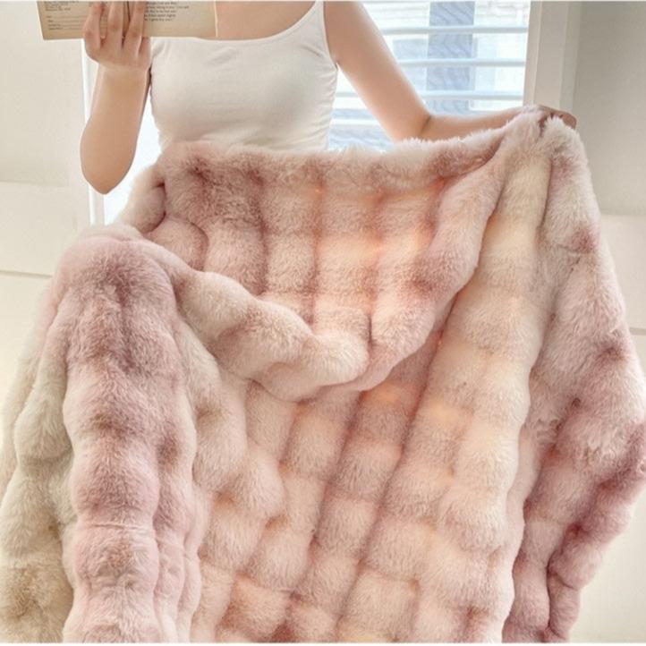Plaid en Velours Angora – L'Incontournable de la Douceur et du Luxe - KadooKadooGris claireCJYD204886926ZAMykadoo.shopPlaide